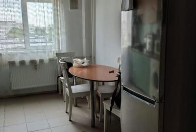 Apartament cu 4 camere semidecomandat în Militari - 8