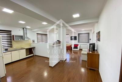 Casa de vanzare, cu apartament la etaj si hala de productie la parter - 1