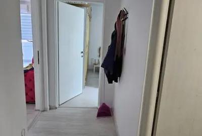 Apartament cu 3 camere semidecomandat în Central - 12