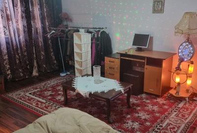 Casă cu 2 camere cu Teren 200 Mp în Central - 1