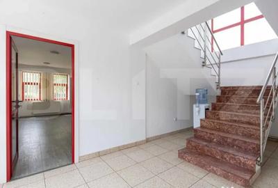 Spațiu comercial, de 132 mp, în Bariera Vâlcii - 5