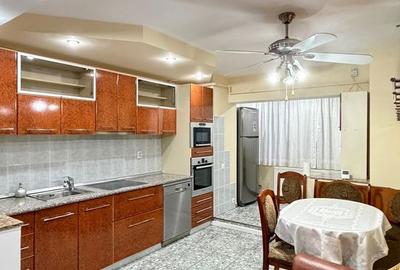 Apartament cu 2 camere decomandat în Traian