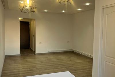 Garsonieră semidecomandată în Central - 8