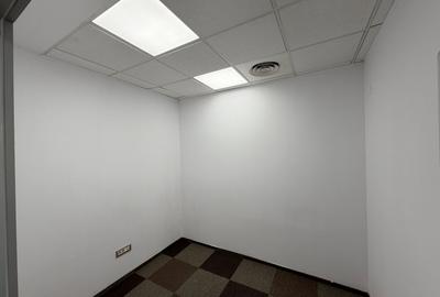 Birou, de 442.42001342773 mp, în Grozăvești - 4