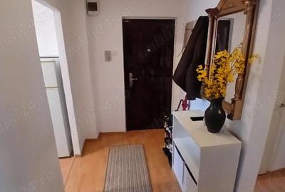 Apartament cu 3 camere decomandat în Central - 9