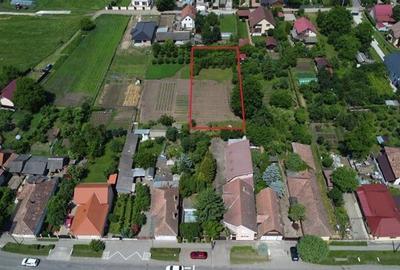 1.300mp teren intravilan,livada,utilitati,locatie premium:rezidential/comercial: - 1