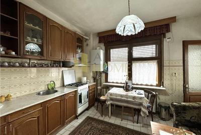 Apartament 3 camere, curte, boxa, ultracentral, Ploiesti Apartament 3 camere, curte, boxa, ultracentral, Ploiesti - 13