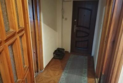 Garsonieră decomandată în Central - 1