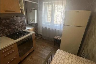 Apartament cu 3 camere decomandat în Aradului - 8