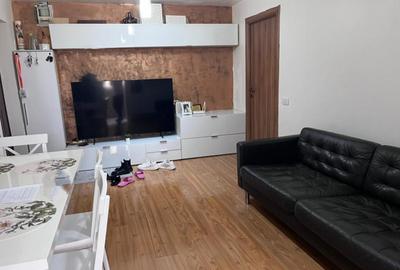 Apartament 3 camere, 76 mp, zona Craiovita - 1