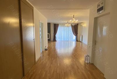 Apartament cu 3 camere decomandat în Central - 9
