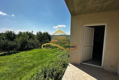 Casă individuală cu 3 camere cu Canalizare în Secuieni - 21