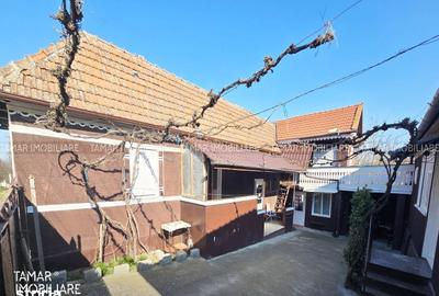 Casă cu 5 camere cu Teren 900 Mp în Târnova - 3