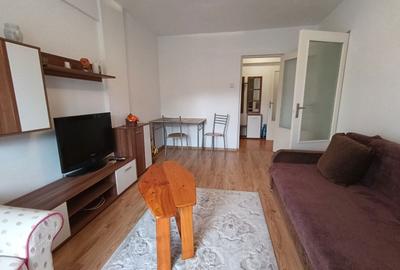 Apartament cu 2 camere decomandat în Geoagiu-Băi - 1