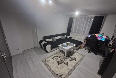 Apartament cu 2 camere semidecomandat în Central - 1