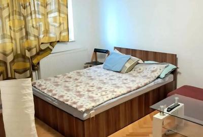 Apartament cu 2 camere decomandat în Aradului