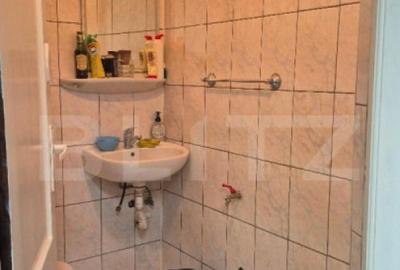 Spatiu comercial de inchiriat. 71 mp, zona Aurel Vlaicu - 9