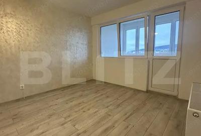 Apartament cu 3 camere decomandat în Dâmbu Pietros