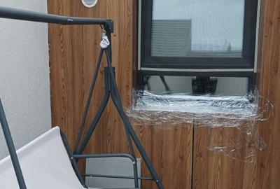 Apartament cu 2 camere decomandat în Tractorul