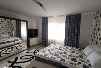 Casă cu 3 camere în Ampoița