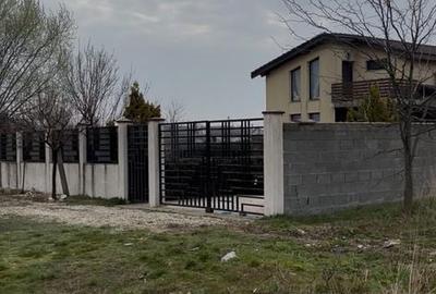 Teren de 5000 mp, în Podari - 5
