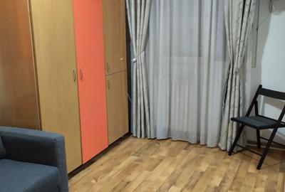 Apartament semidecomandat în Berceni - 2