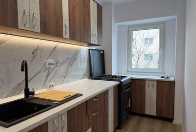 Garsonieră decomandată, mobilată în Titan - 3