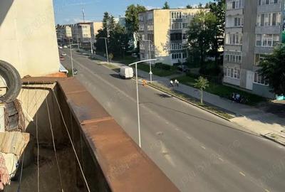 Apartament cu 2 camere decomandat în Central - 1