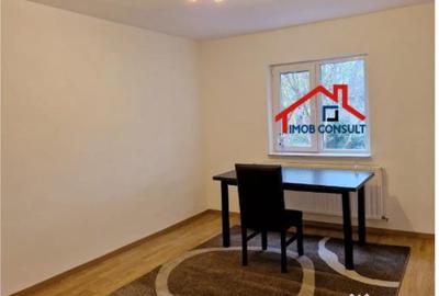 Casă cu 5 camere cu Teren 378 Mp în Șerbănești - 5