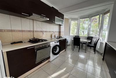 Apartament cu 3 camere decomandat în Bună Ziua