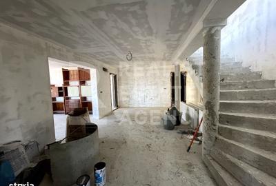 Casă cu 5 camere cu Teren 1000 Mp în Rediu - 15