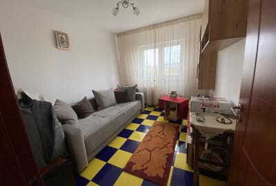 3 camere | Titan | Metrou 1 decembrie | balcon | 70 mp | 1981 3 camere | Titan | Metrou 1 decembrie | balcon | 70 mp | 1981 - 6