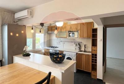 Vanzare apartament spatios,  3 camere - Metrou 1Mai - 10