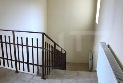 Casă cu 4 camere cu Teren 1023 Mp în Central - 14