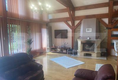 Casă cu 3 camere cu Teren 1125 Mp în Central