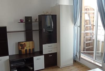 Apartament cu 2 camere semidecomandat în Sala Palatului - 2