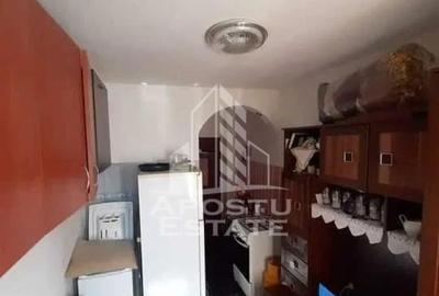 Garsoniera 12 mp in zona Dambovita, ideal investitie - 1