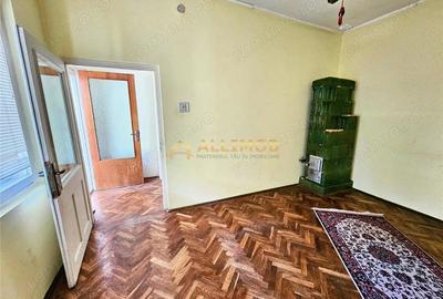 Casă cu 4 camere cu Teren 274 Mp în Central - 4