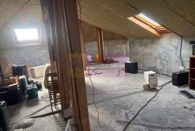 Casă cu 5 camere cu Canalizare în Clinceni - 3