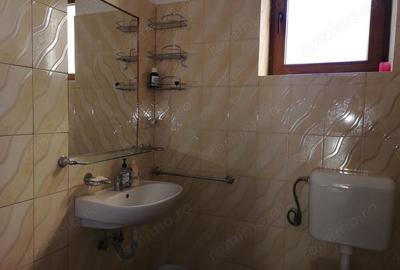 Casă cu 8 camere cu Teren 179 Mp în Craiter - 6