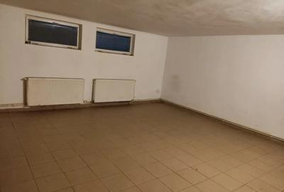 Dau chirie spatiu demisol - 3