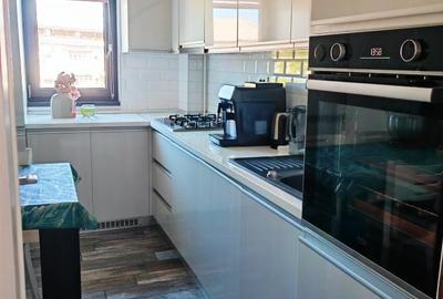 Apartament cu 2 camere decomandat în Energiei - 8