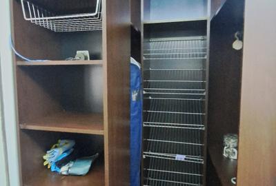 Apartament 3 camere, renovat, poziție retrasă (nu la bulevard) – Metrou 500 m - 38