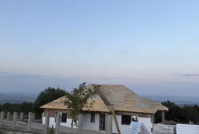 Casă cu 4 camere în Păun - 5