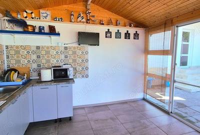 Casă cu 6 camere cu Teren 530 Mp în Central - 2