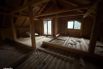 Casă cu 4 camere cu Teren 3937 Mp în Central - 13