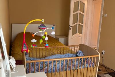 Apartament cu 3 camere decomandat în Dâmbovița - 4