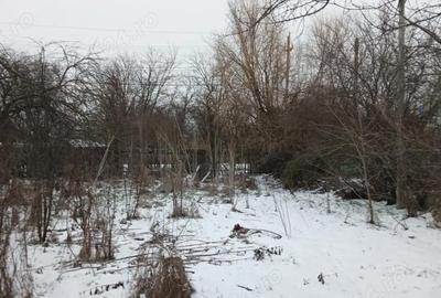 Casă cu 3 camere cu Teren 1600 Mp în Central - 8