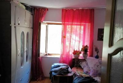 Casă cu 5 camere cu Teren 2040 Mp în Lipnița - 4