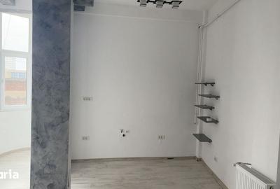 Garsonieră în Romană - 13